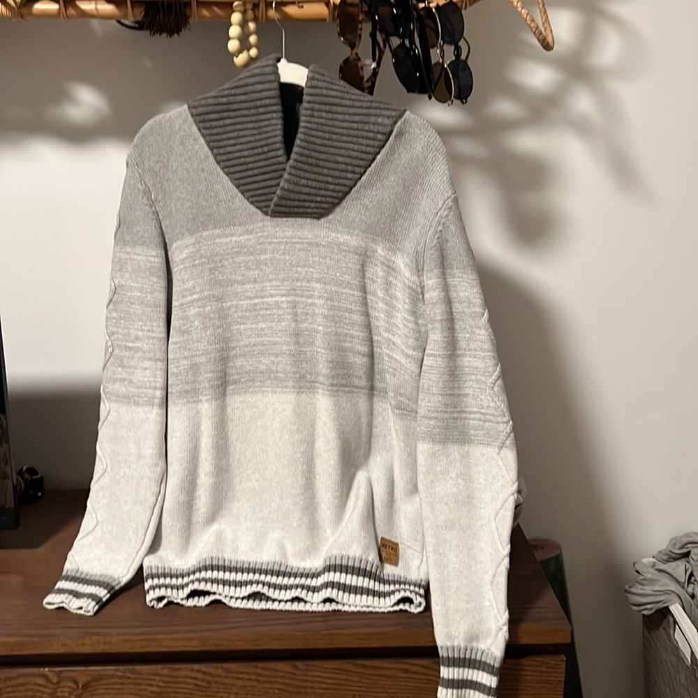 Men’s Grey Sweater